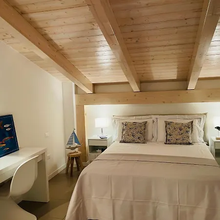 Fiorentino Apartment